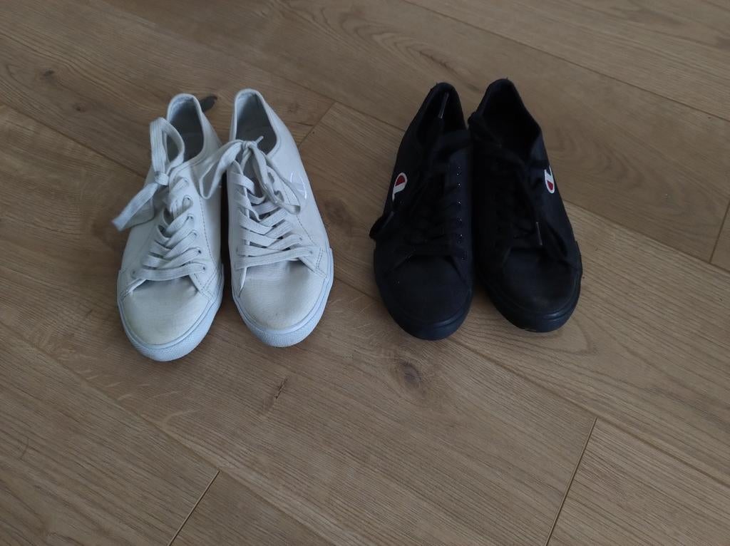 Schoenen: gympen zwart en wit maat 38, Ophalen of Verzenden, Zo goed als nieuw, Wit, Sneakers of Gympen