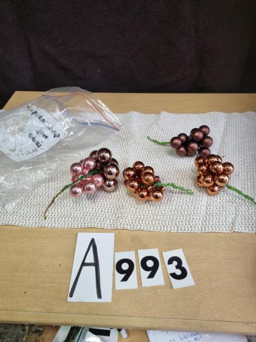 kerstballen trosjes ter decoratie [a993], Ophalen of Verzenden, 'T Olde Gre-j, Info@toldegrej.nl, Endepoelstraat 20f Didam