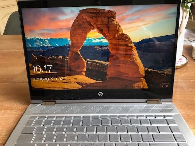HP Pavilion x360 Convertible touchscreen/omklpbaar 14"laptop, Ophalen, Gebruikt, 2 tot 3 Ghz, Qwerty