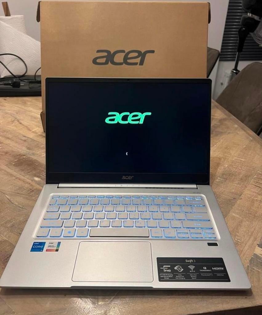 Acer Swift 3 – SF314-59-50ZK – Zo goed als nieuw, Met videokaart, 2 tot 3 Ghz, Qwerty, 8 GB