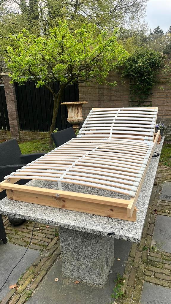 electrische laten bodem, Huis en Inrichting, Slaapkamer | Bedden, 90 cm, Eenpersoons, Wit, Ophalen of Verzenden