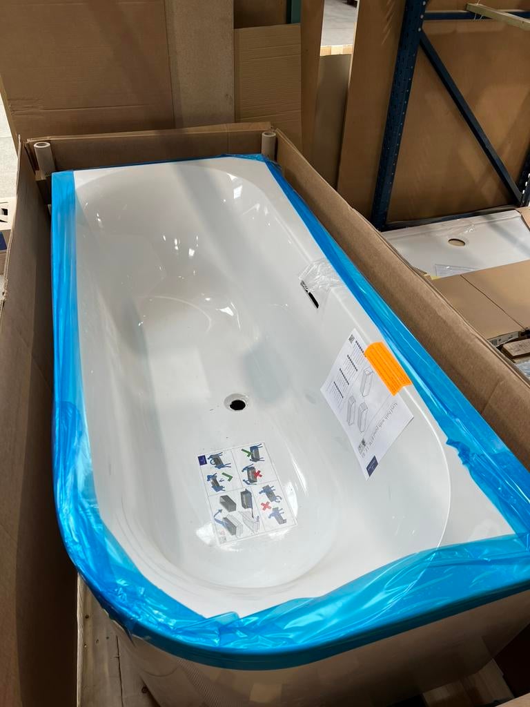 V&B back to wall bad Loop&Friends 170&180 nieuw, Doe-het-zelf en Verbouw, Sanitair, Ophalen, Nieuw, Bad