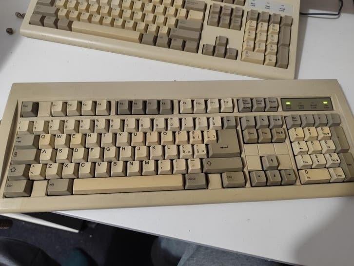 Vintage Chicony KB-5191 mechanisch toetsenbord cherry MX blu, Ophalen of Verzenden