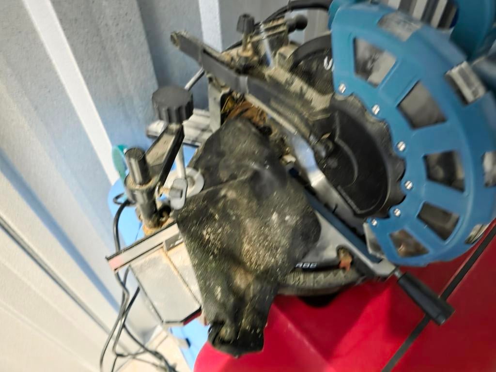 Afkortzaag en slijpmachine, Doe-het-zelf en Verbouw, Gereedschap | Zaagmachines, Ophalen