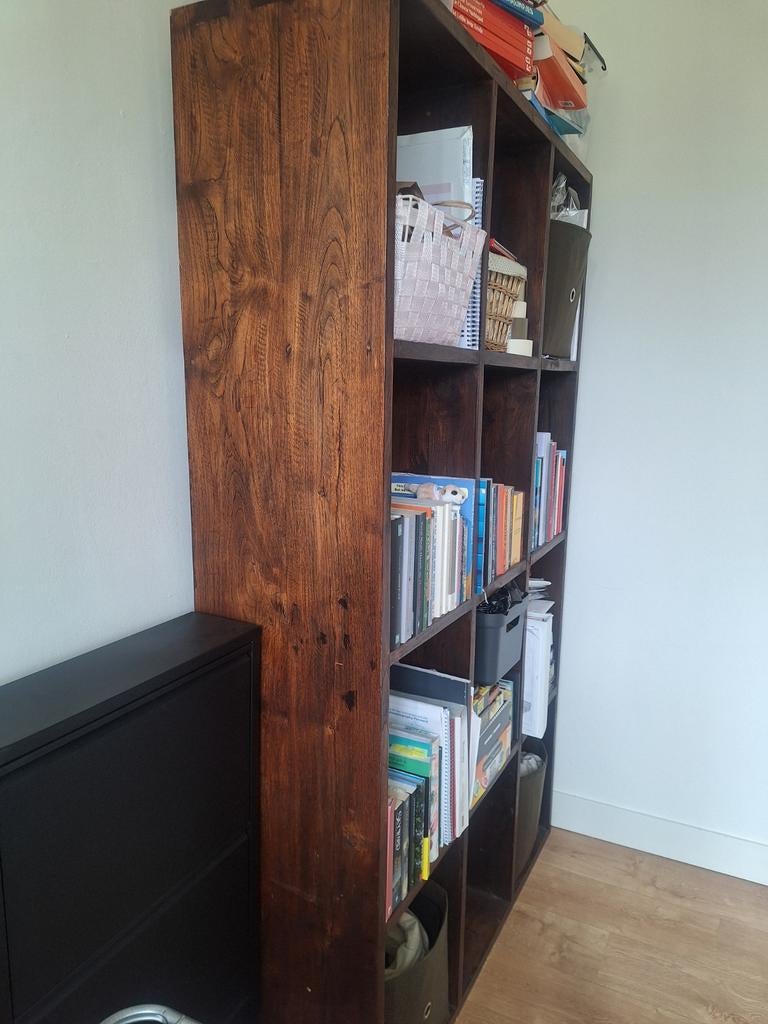 vakkenkast hardhout hout roodhout mahonie, Huis en Inrichting, Kasten | Boekenkasten, Ophalen of Verzenden, Zo goed als nieuw