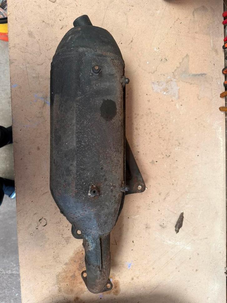 Gilera runner sm06 uitlaat 125cc 180cc, Motoren, Tuning en Styling, Ophalen of Verzenden