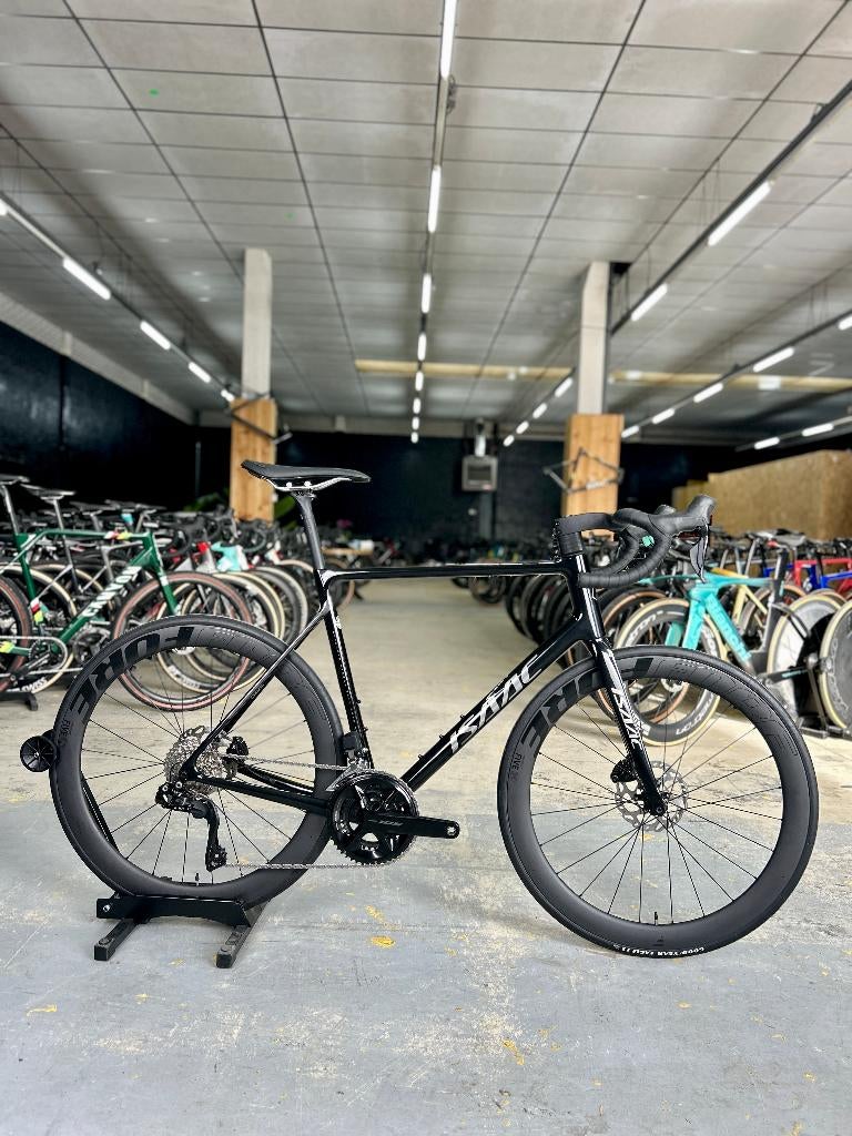 NIEUW Isaac Element Di2 Carbon Racefiets