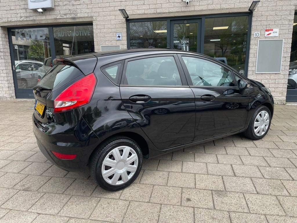 Ford Fiesta 1.25 5Drs Nieuwe koppeling groot Onderhoud Airco, Auto's, Ford, 1242 cc, 4 cilinders, 60 pk, Zwart