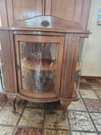 Antiek eiken theekastje met glas en houtsnijwerk, Verzenden