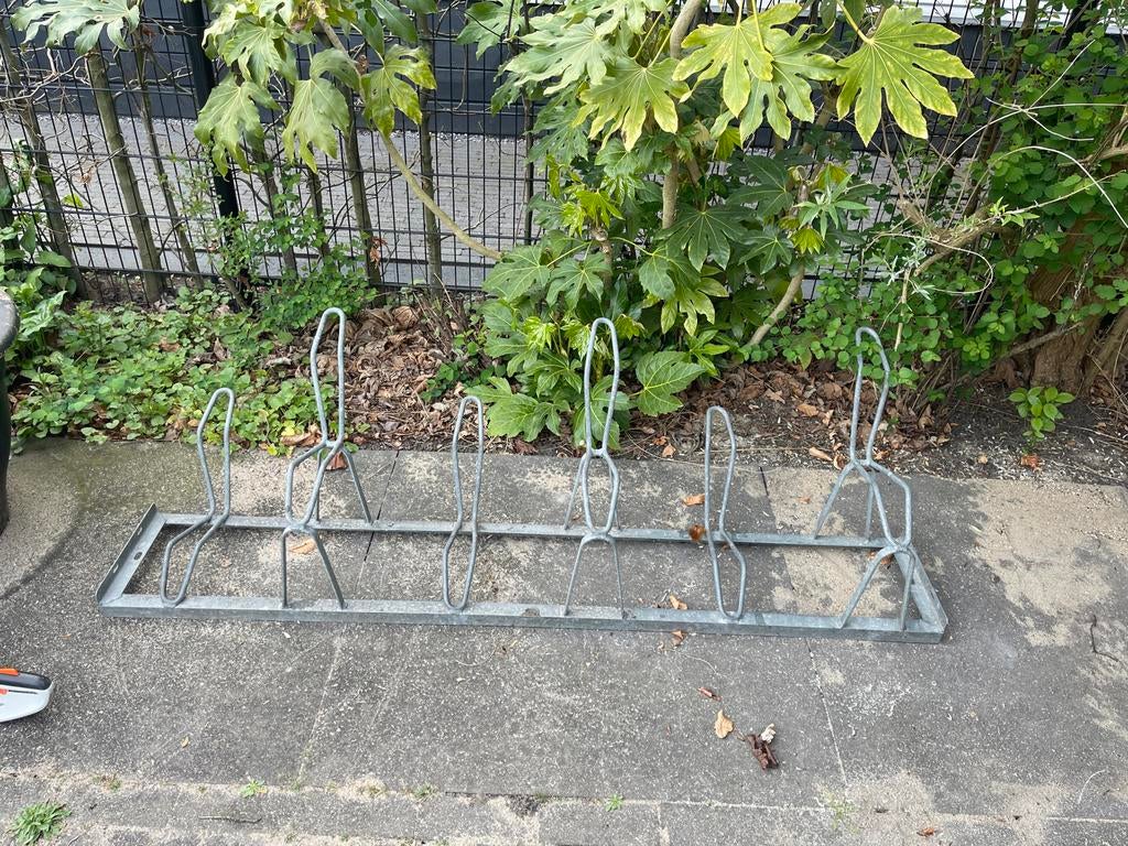 Fietsenrek voor 5 fietsen, Fietsen en Brommers, Fietsaccessoires | Fietsenrekken, Ophalen of Verzenden, Gebruikt