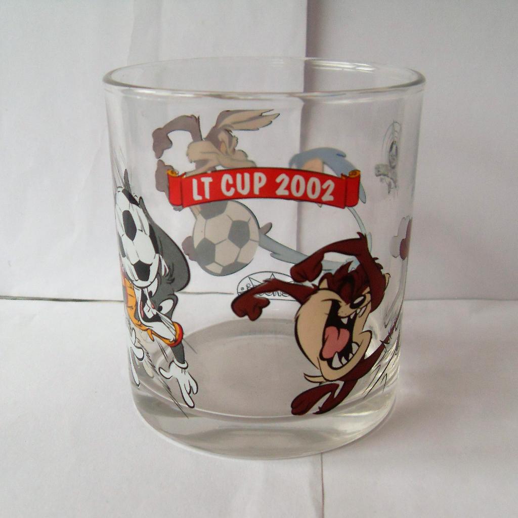Looney Tunes Glas 2002 Bugs Bunny Tasmnian Devil Coyote, Verzamelen, Stripfiguren, Ophalen of Verzenden, Looney Tunes, Zo goed als nieuw