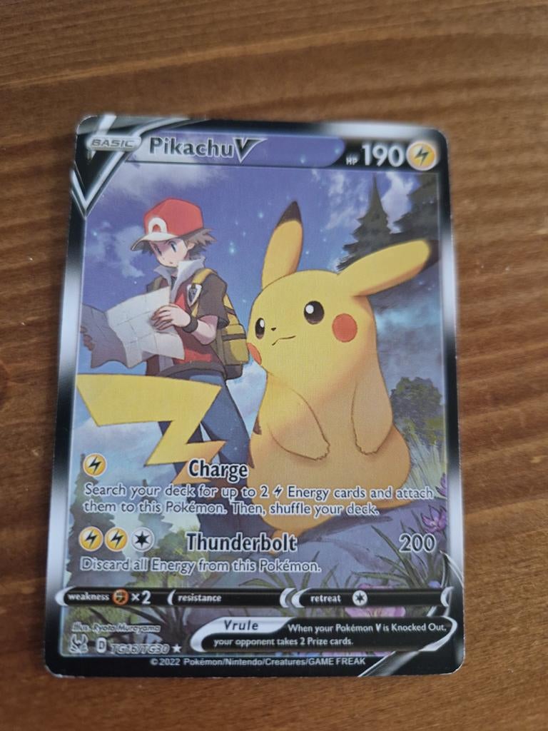 Pikachu V TG16/TG30 Pokémon kaart, Ophalen of Verzenden, Nieuw, Losse kaart