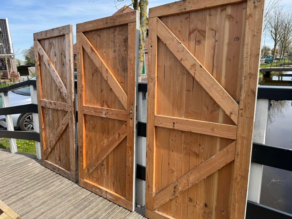 Douglas houten deuren, Tuin en Terras, Ophalen, Gebruikt, Draaipoort, 150 tot 200 cm