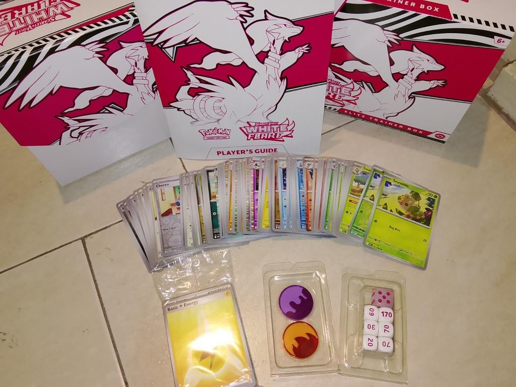 Pokémon White Flare starters set, Ophalen of Verzenden