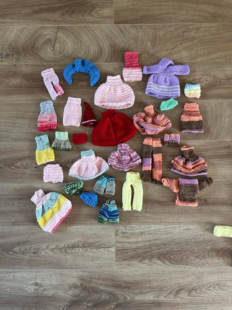 Handgemaakte poppenkleertjes (Barbie pop), Ophalen of Verzenden, Nieuw, Overige typen