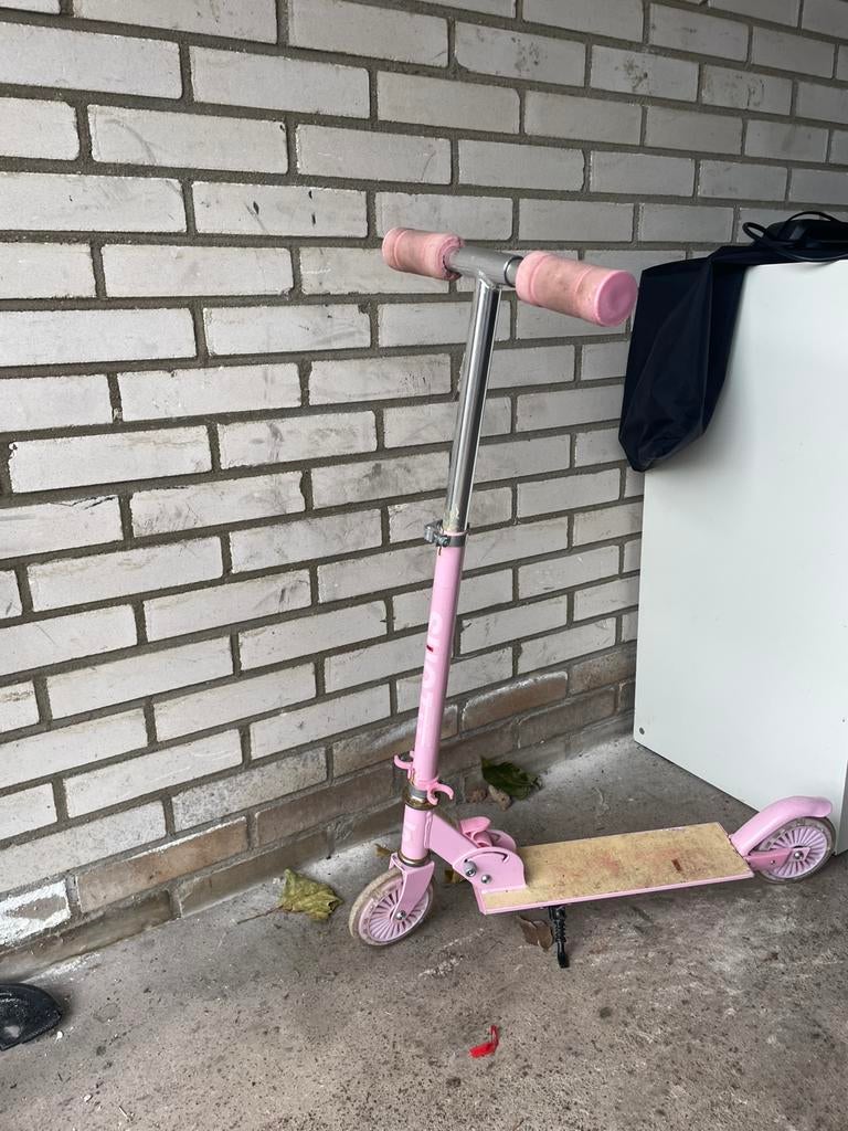 Leuke kinderstep, Suoto, Fietsen en Brommers, Steps, Ophalen, Zo goed als nieuw, Gewone step