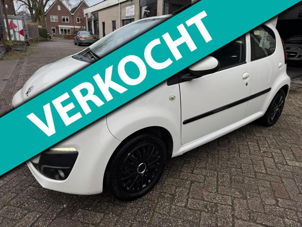 Peugeot 107 1.0 Active AUTOMAAT AIRCO ORG 138422 KM NAP NW K, Auto's, Peugeot, Euro 5, Elektrische ramen, Gebruikt, 4 stoelen