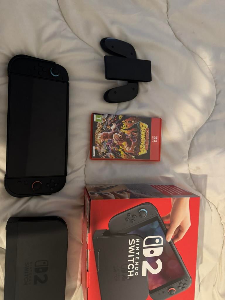 Nintendo Switch 2, Spelcomputers en Games, Spelcomputers | Nintendo Switch, Ophalen of Verzenden, Zo goed als nieuw, Met 2 controllers