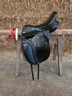 Thorowgood 17.5 dressuurzadel, Ophalen, Dressuur