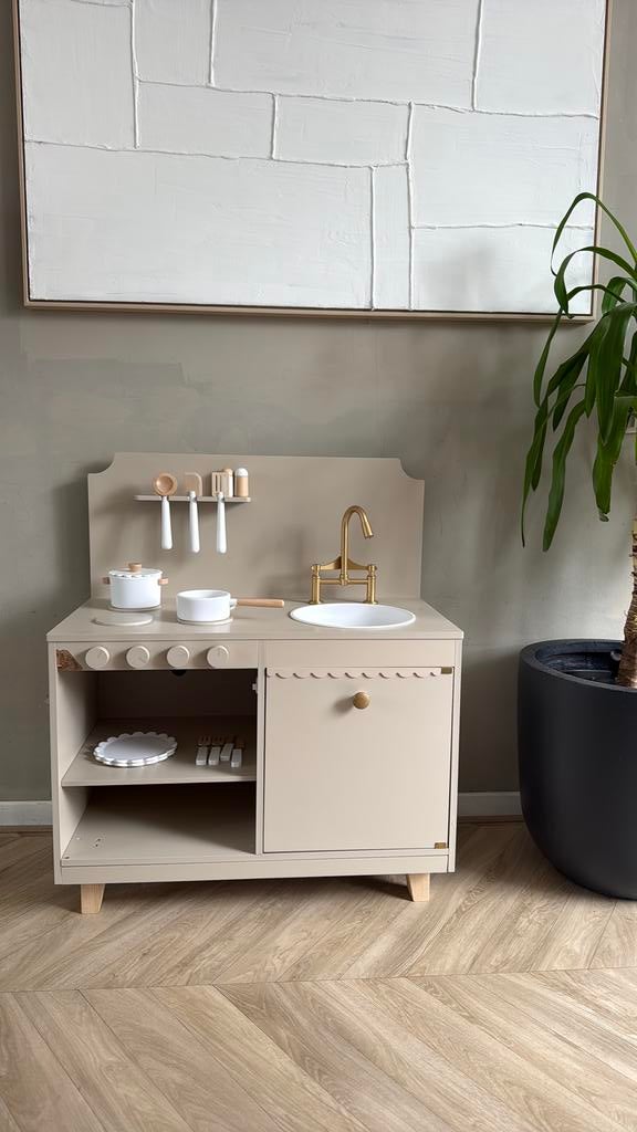 Petit amelie keukentje beige, Ophalen, Zo goed als nieuw