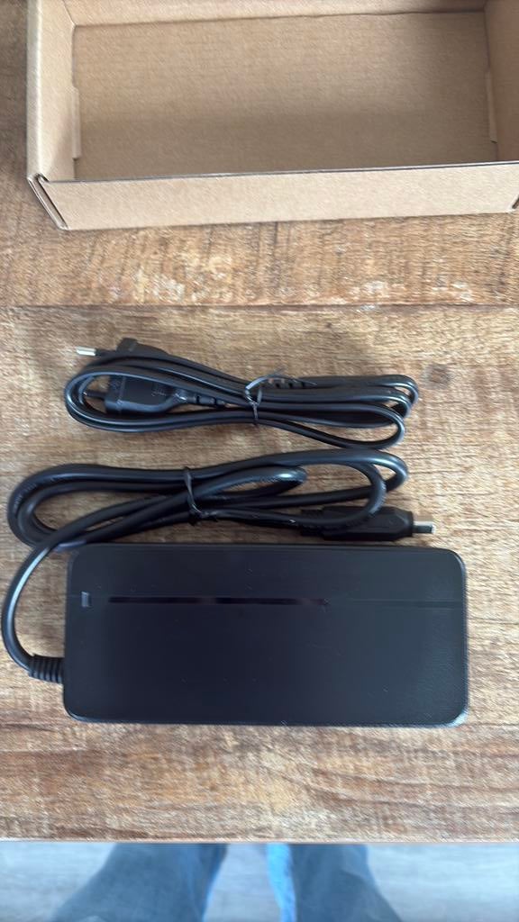 Phylion 3 pin acculader - nieuw, Ophalen of Verzenden, Nieuw