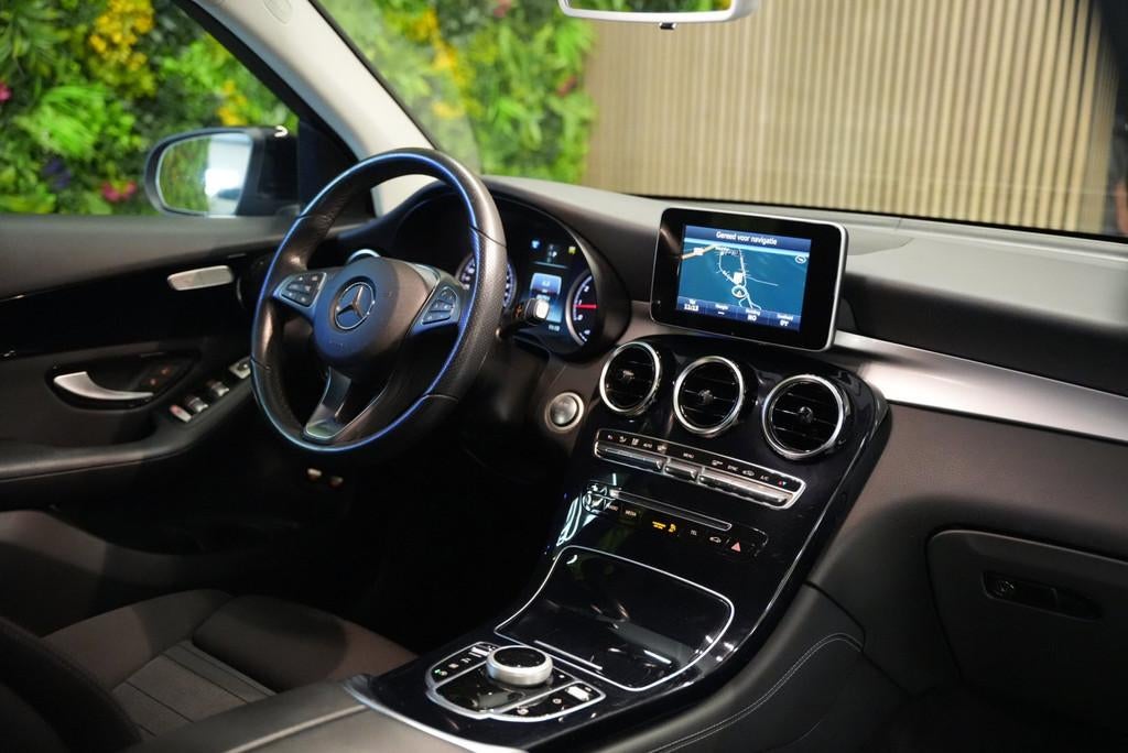 Mercedes-Benz GLC-klasse 250 4MATIC Prestige / Trekhaak / LE, Automaat, Gebruikt, Zwart, 4 cilinders