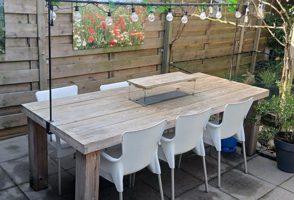 Douglas vuurtafel / eettafel / tuintafel, Ophalen, Hout, Eettafel