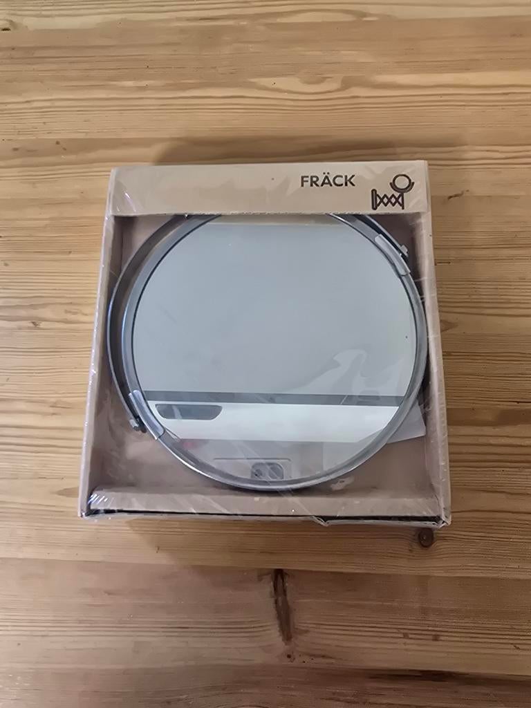 IKEA Fräck spiegel met uittrekarm, Huis en Inrichting, Woonaccessoires | Spiegels, Minder dan 50 cm, Rond, Nieuw, Ophalen of Verzenden