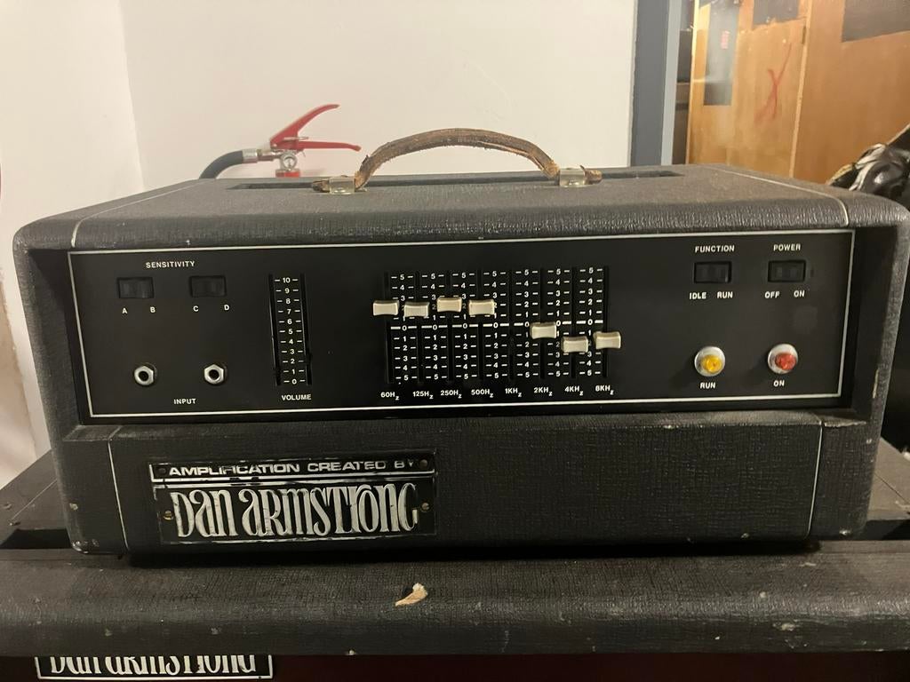 Dan Armstrong(Ampeg) 100 watt buizen versterker, Ophalen of Verzenden, Zo goed als nieuw, Minder dan 50 watt