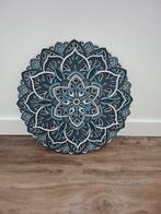 Mooie houten mandela, Ophalen