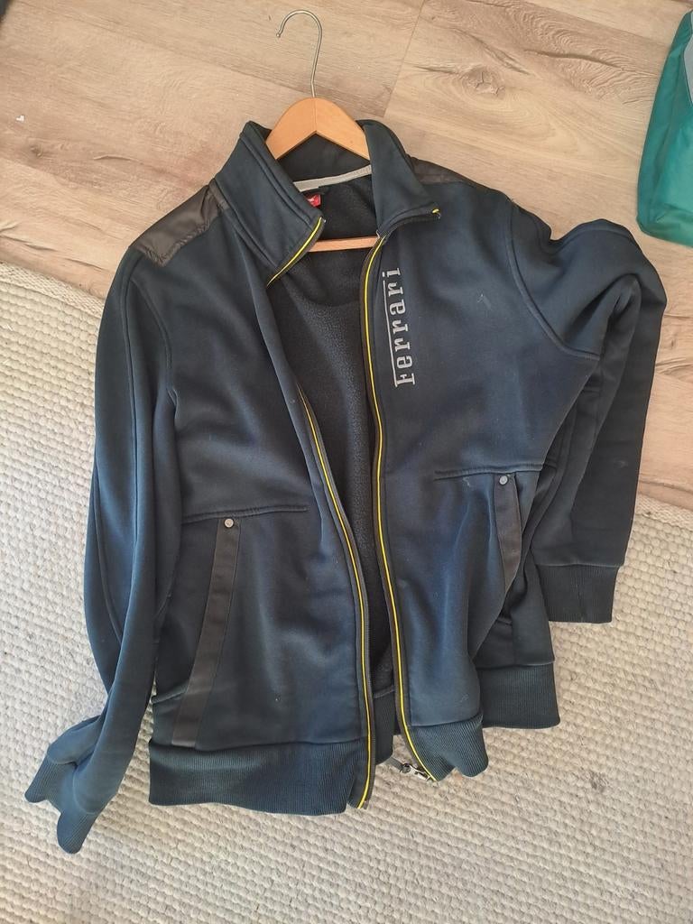 Ferrari jas - maat L, Kleding | Heren, Jassen | Zomer, Ophalen of Verzenden, Zo goed als nieuw, Rood