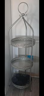 Etagere, Ophalen, Zo goed als nieuw