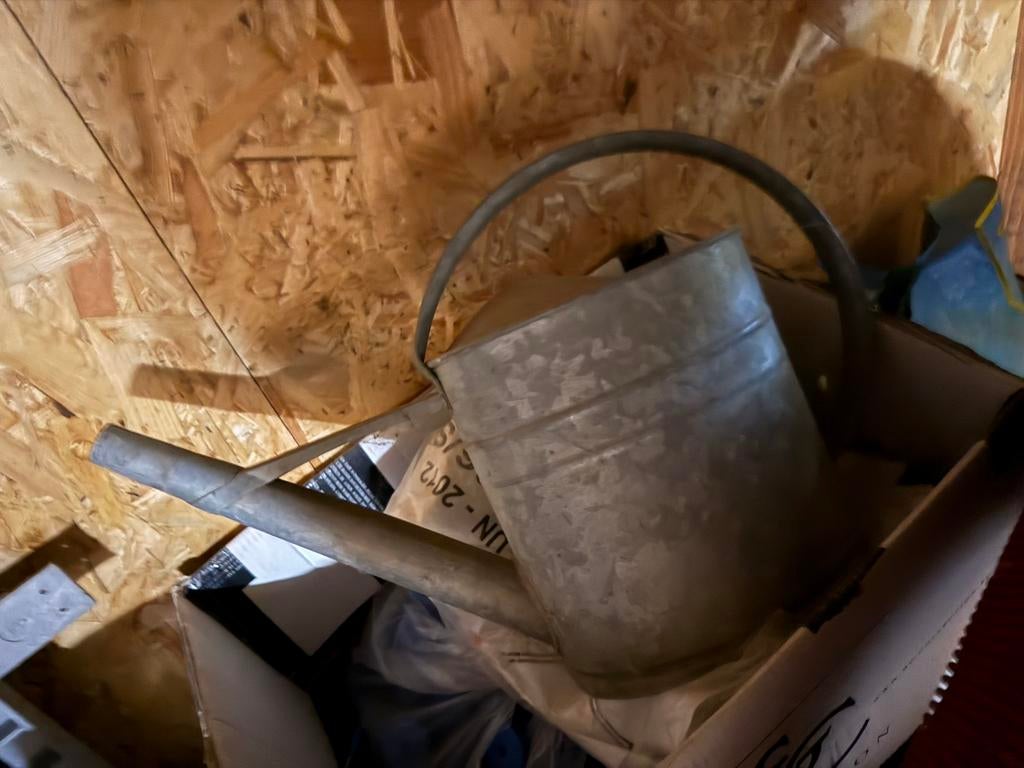 Zinken gieter, Ophalen, Zo goed als nieuw