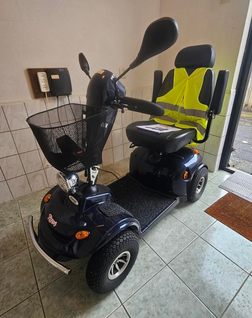 Mango Freerider Tiger 4 Scootmobiel- defecte accu's, Diversen, Rolstoelen, Ophalen, Gebruikt