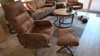 2 Relaxfauteuils met Voetenbankje - Bruin Microleder, Huis en Inrichting, Ophalen, Gebruikt, 75 tot 100 cm, 75 tot 100 cm