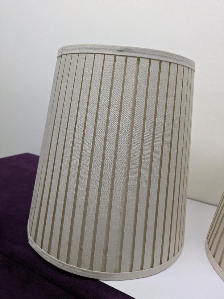 2 nieuwe Beige lampenkappen, Huis en Inrichting, Lampen | Lampenkappen, Nieuw, Minder dan 25 cm, Rond, Beige, Ophalen of Verzenden