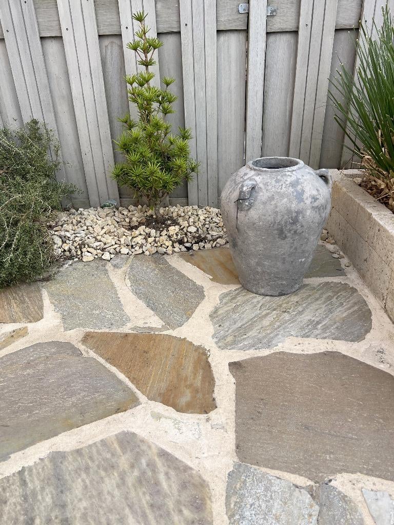 grote vintage design terracotta vaas / kruik, verweerd grijs, Ophalen of Verzenden