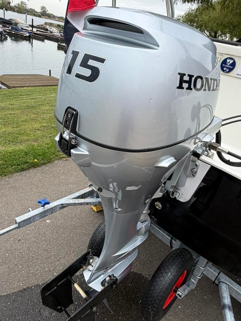 Waeghals 444 honda 15pk bwj 023 inc trailer, Watersport en Boten, 10 tot 30 pk, Ophalen of Verzenden, Zo goed als nieuw, 3 tot 6 meter