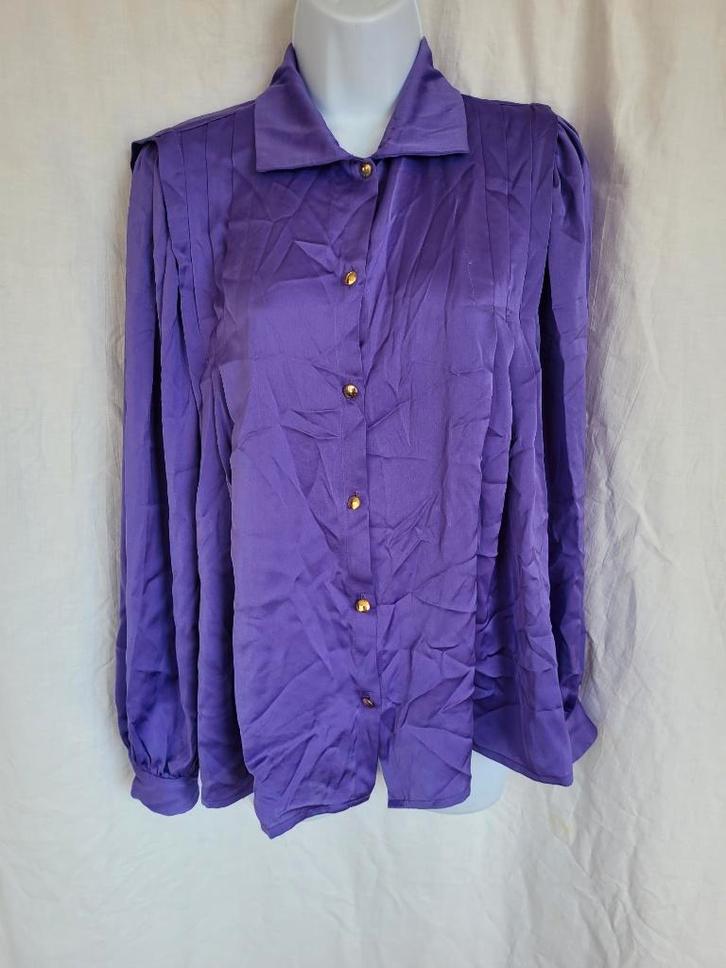 Gave paarse jaren '80  blouse met gouden knopen mt S/M, Kleding | Dames, Carnavalskleding en Feestkleding, Zo goed als nieuw, Kleding