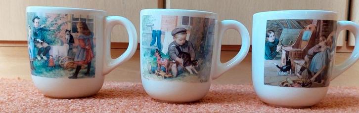 Wolters-Noordhoff Ot en Sien Bekers/Mokken (set van 3), Huis en Inrichting, Keuken | Servies, Zo goed als nieuw, Kop(pen) en/of Schotel(s)