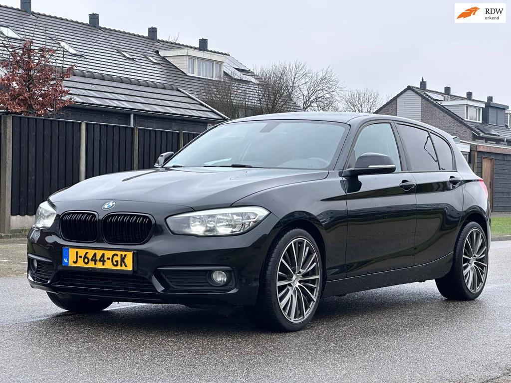 BMW 1-serie 116i Centennial Executive 5DR*Navigatie*Cruise*S, Auto's, BMW, 1-Serie, Achterwielaandrijving, Euro 6, Adaptive Cruise Control