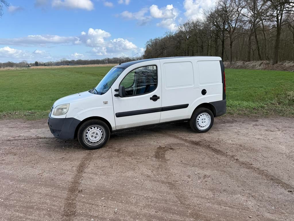 🚀🔥 Fiat Doblo 1.3 JTD – RIJDT GOED | WERKBUS 💪, Voorwielaandrijving, 74 pk, 4 cilinders, 1246 kg
