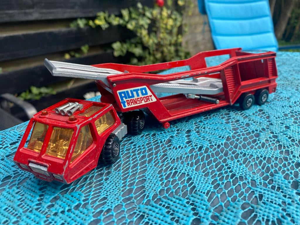 Matchbox Super Kings Auto Transport K-11 uit 1976, Hobby en Vrije tijd, Modelbouw | Auto's en Voertuigen, Gebruikt, Truck, 1:50 of kleiner