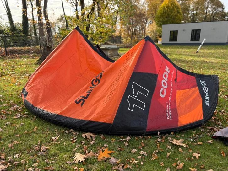 Slingshot code, Watersport en Boten, Kitesurfen, Zo goed als nieuw, Geen board, Ophalen of Verzenden