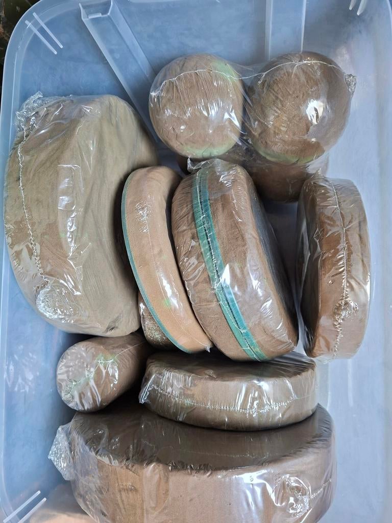 Oase/ steekschuim, Hobby en Vrije tijd, Ophalen of Verzenden, Nieuw