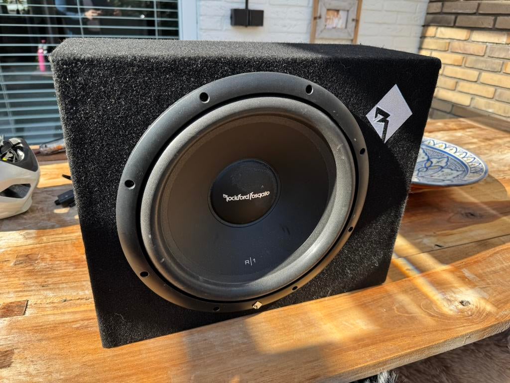 Rockford fosqate subwoofer met versterker, Auto diversen, Autospeakers, Ophalen of Verzenden, Gebruikt