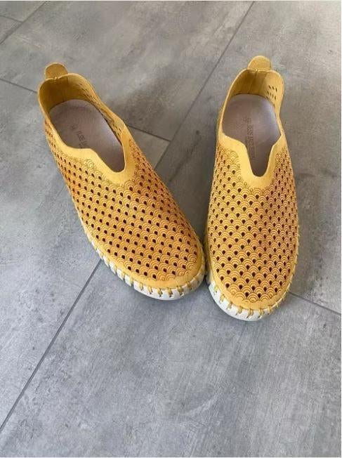 Ilse Jacobsen Instappers mt. 38, Geel, Ophalen of Verzenden, Sneakers of Gympen, Ilse Jacobsen