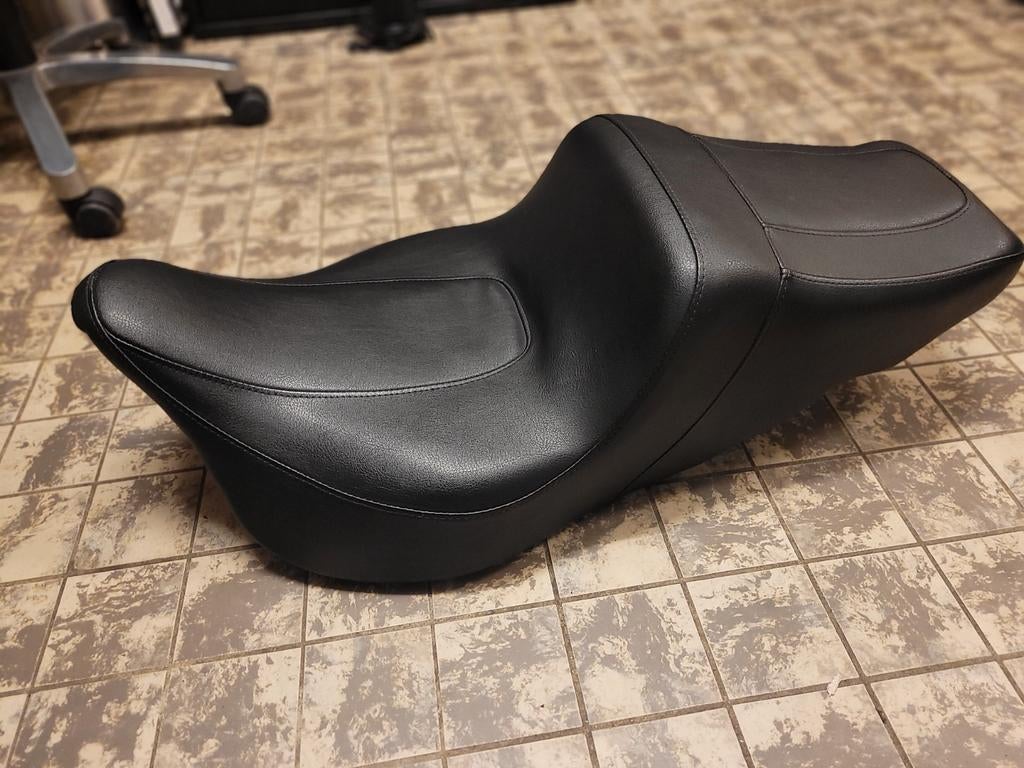 Zadel Harley street glide, electra glide, Ophalen