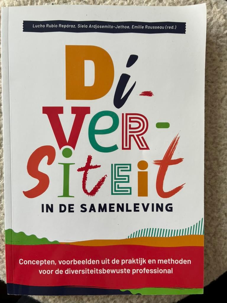 Diversiteit in de samenleving, Ophalen, Zo goed als nieuw, Sociale wetenschap