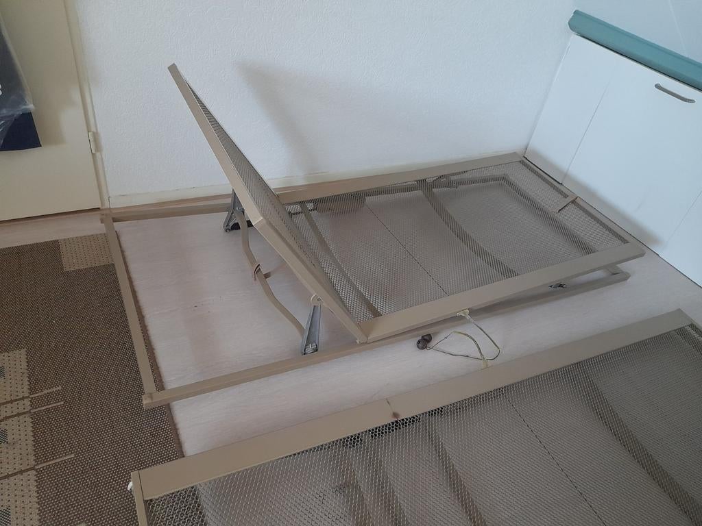 2 bedspiraalbodems Auping met onderstel, Ophalen of Verzenden, Gebruikt, Eenpersoons